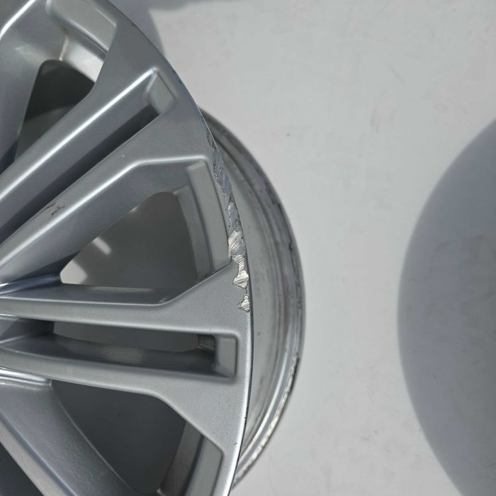 Felga aluminiowa AUDI A4 B9 8W 18'' 8.0 ET31 5x112 1X