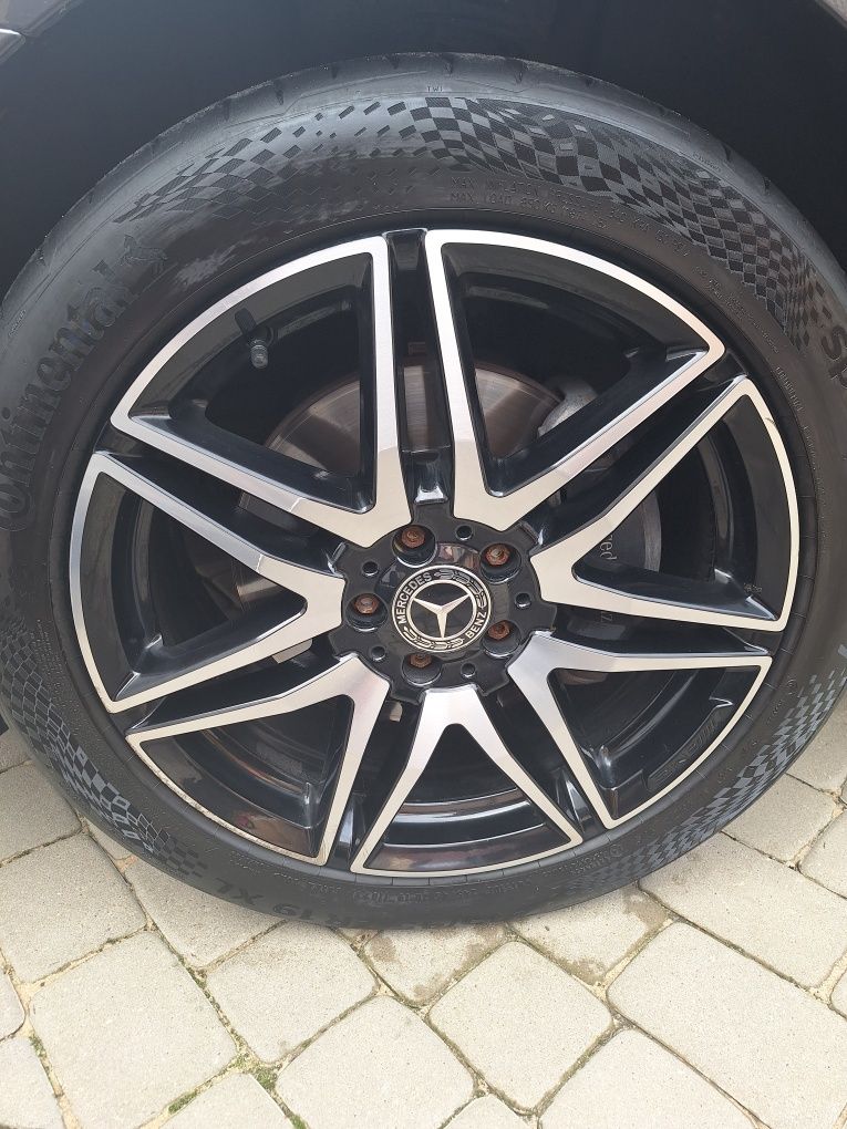 Sprzedam felgi 19 "z opnami