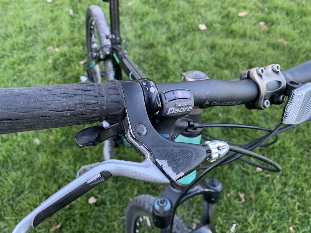 Велосипед гірський • Trek • Deore • Rock Shox