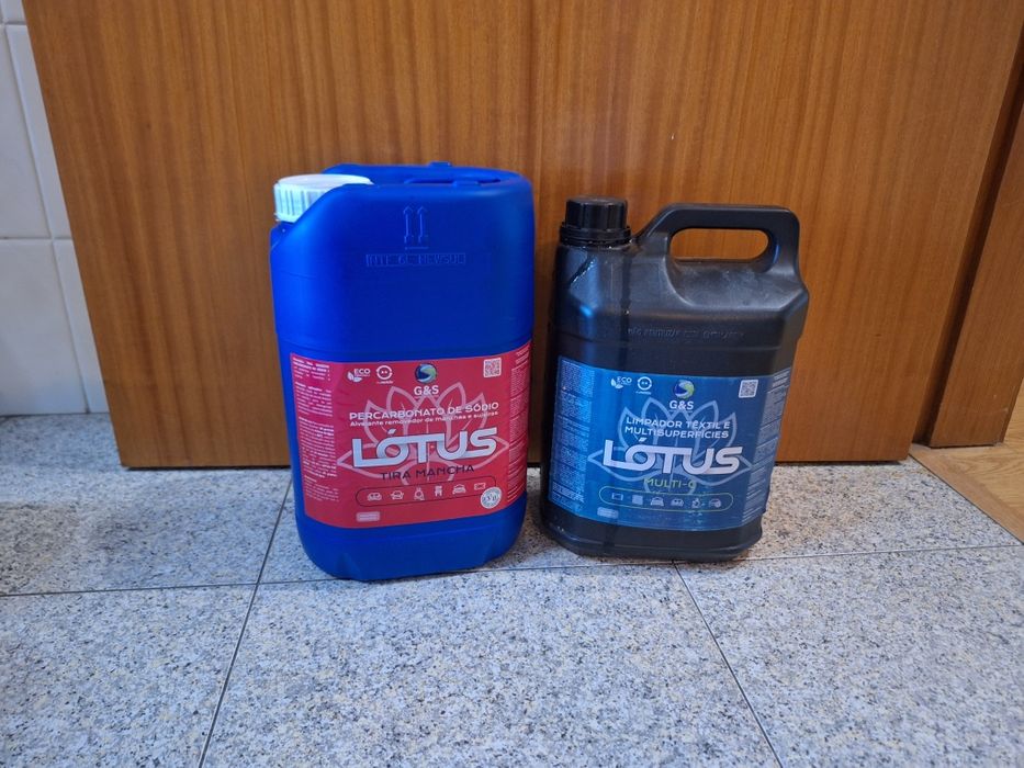 Extratora para limpeza de estofos