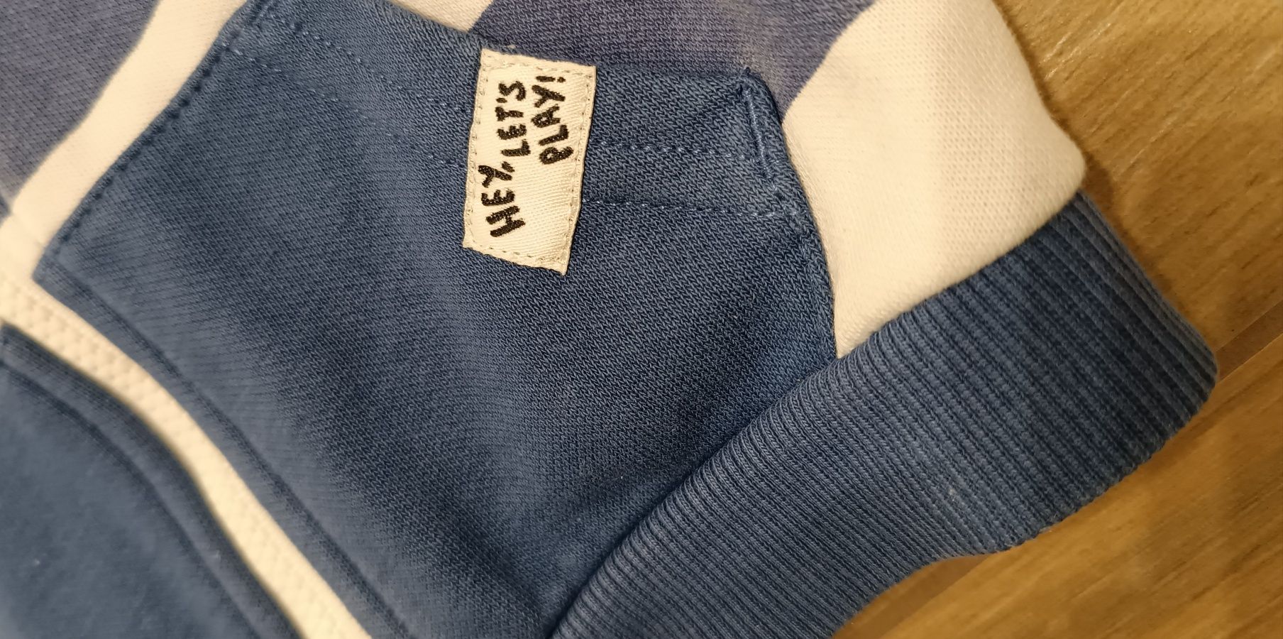 Bluza rozpinana 68 74 z kapturem dresowa dla chłopca niebieska
