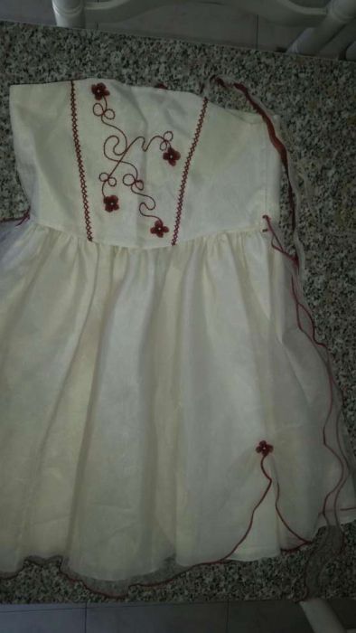 Vestido Caicai casament e Baptizados 3/4Anos faço entrega domicílio