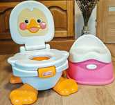 Dwa nocniki, Nocnik Fisher Price.
