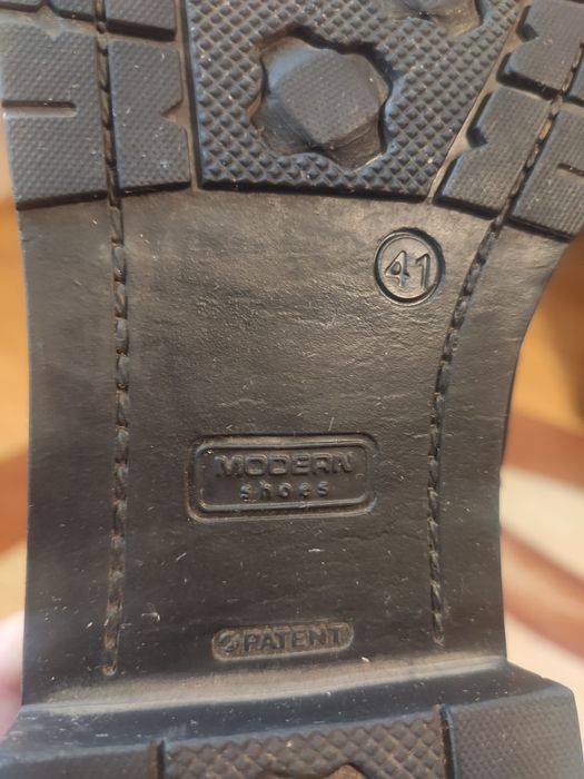 Жіночі зимові шкіряні черевики