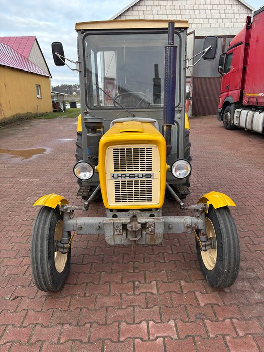 Ciągnik Ursus C-330M