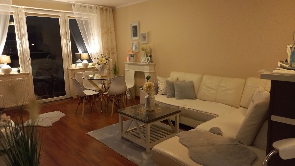 KOMFORTOWY APARTAMENT/Mieszkanie.Na doby.Zapraszam.Wolne terminy.