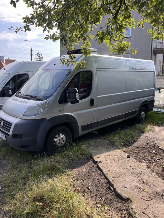Wynajem wypożyczalnia dostawczych brygadówka 7os lawet autolawet busów