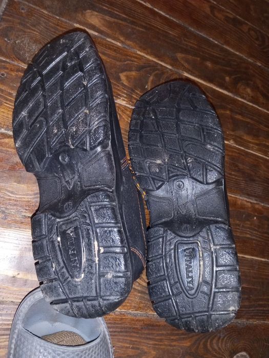 Рабочие ботинки 46 размер, 30.5 см стелька,