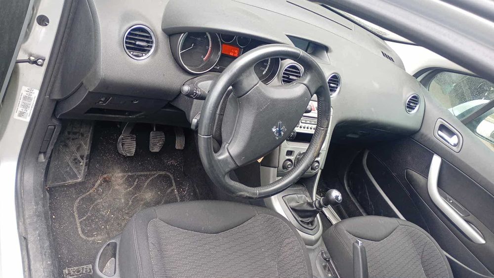 Para peças Peugeot 308 SW 1.6HDI ano 2010