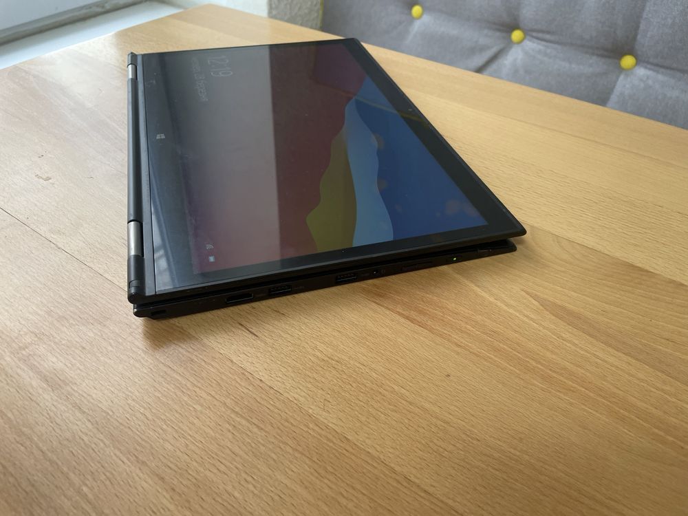 Ноутбук Lenovo ThinkPad X1 Yoga