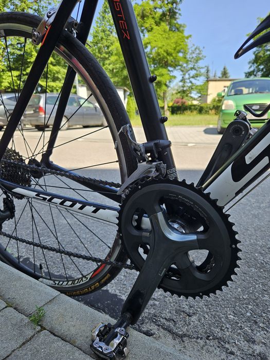 Scott Speedster 20 – Shimano Tiagra (2x10)

Sportowy rower szosowy na