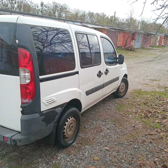 FIAT DOBLO 2009 газ/бензин