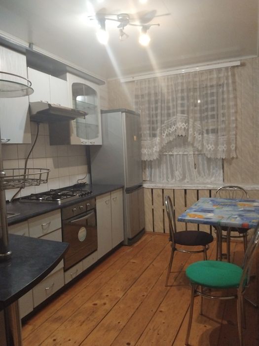 Гравітон/Руська 3х кімн 900 грн 1-4 осіб