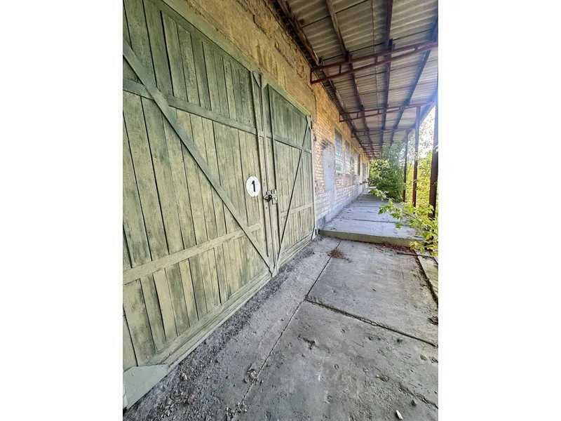 Господарські будівлі і споруди смт. Баришівка, вул. Центральна, 149.