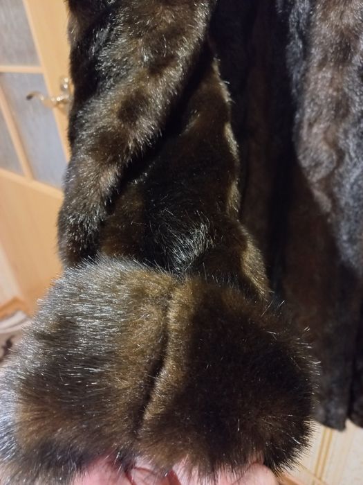 Шубка. Еко хутро.