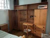 Cama solteiro + Roupeiro + secretaria