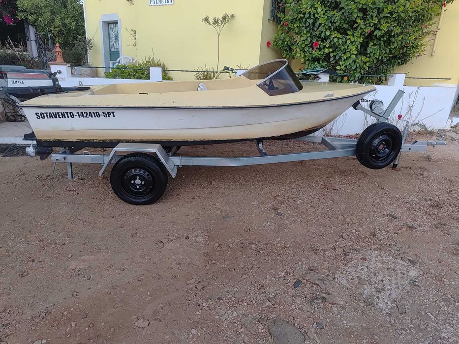 Barco de recreio Obe 9.9 cavalos