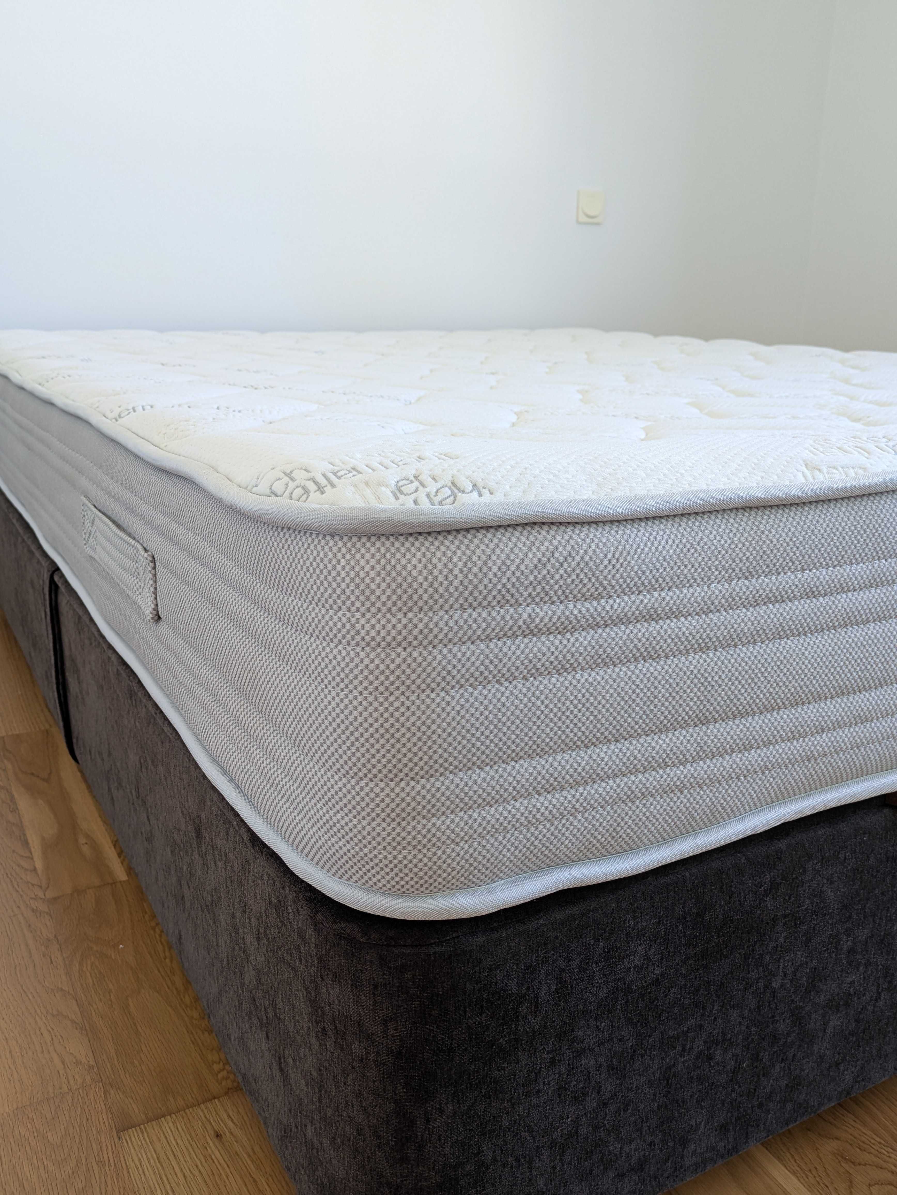 Colchão de Casal - Memory Foam / Viscoelástica