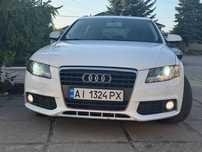 Audi A4 B8 2.0 TDI 2011 • Універсал • Варіатор (на гарантії)
