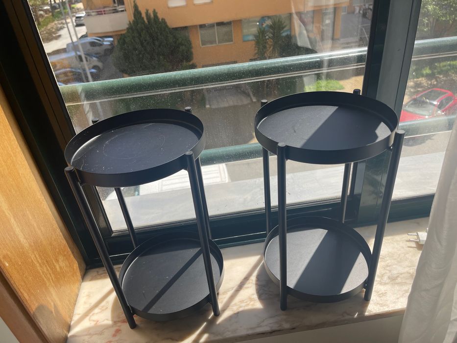 Floreira preta IKEA 35 cm