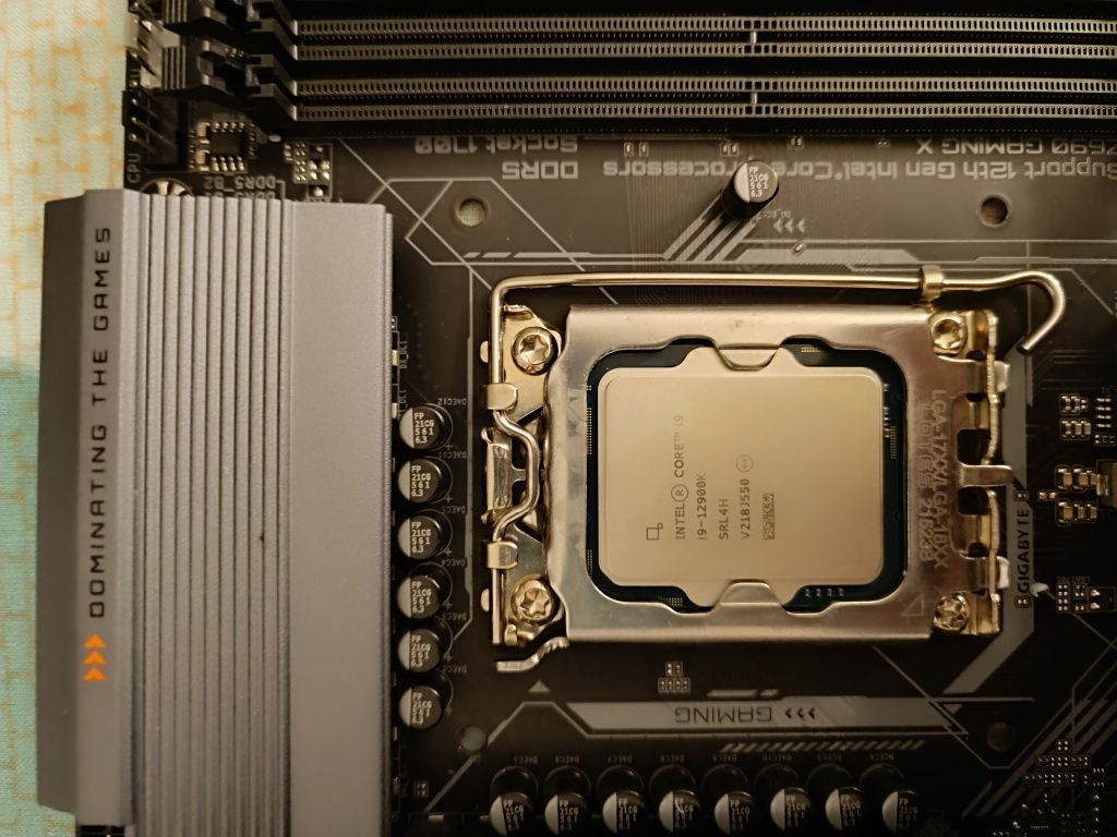 Procesor i9 12900k