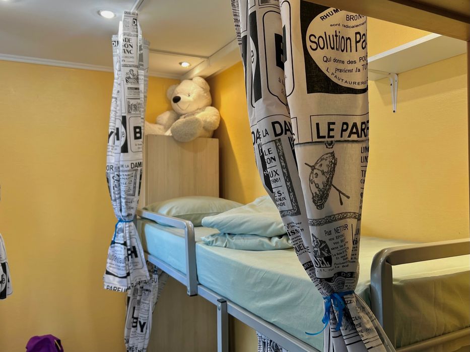 Дешево і комфортно! Хостел без залогу метро Дружби народів!