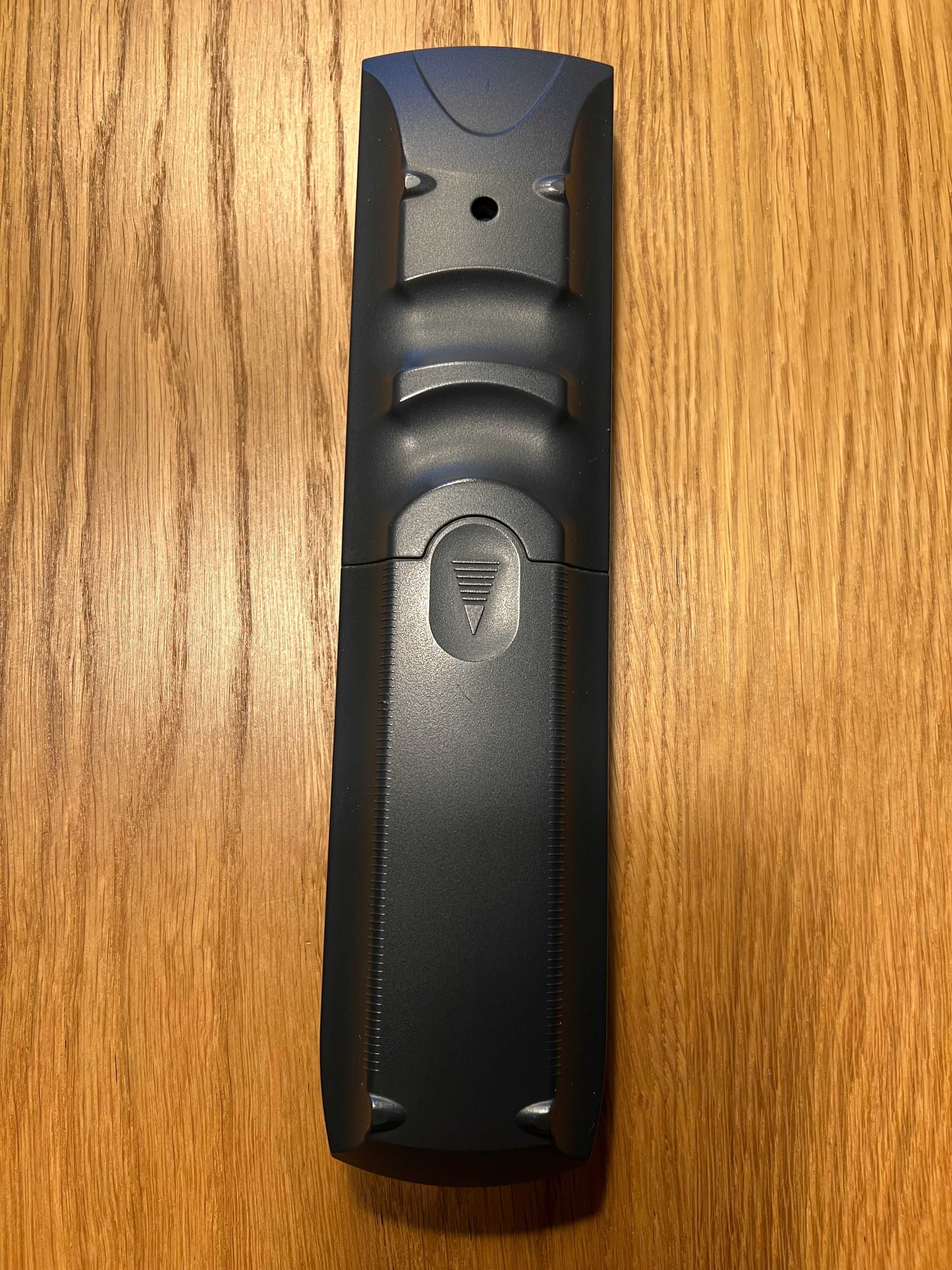 Oryginalny pilot ONKYO RC-447M