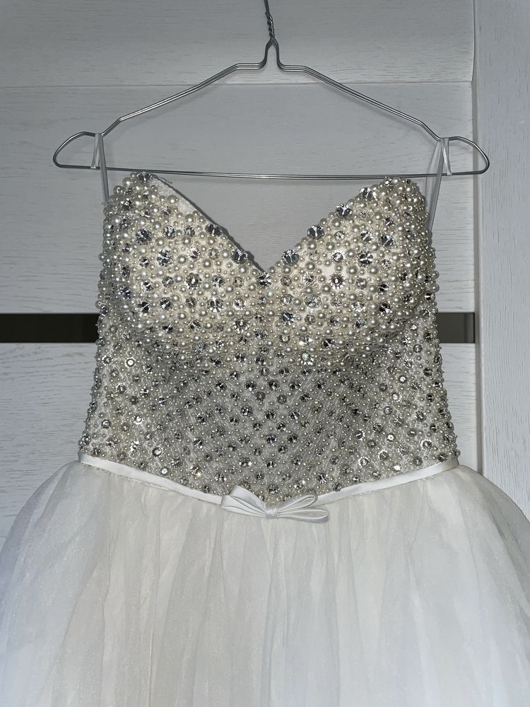 Весільна сукня, плаття з Swarovski