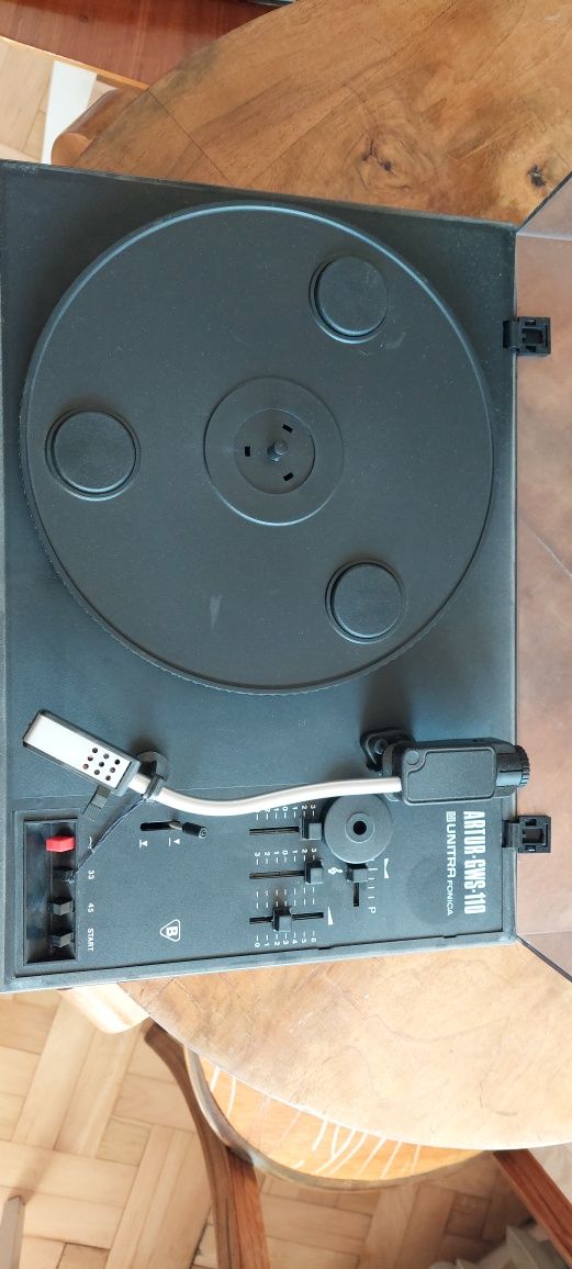 Gramofon Unitra Artur