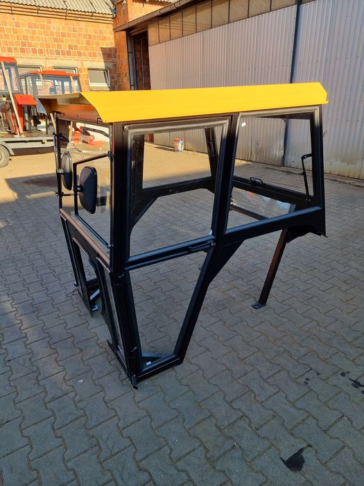 Kabina 4011 kabina C330 C360 Ursus C 360 Kabina ciągnikowa C-360 MF255