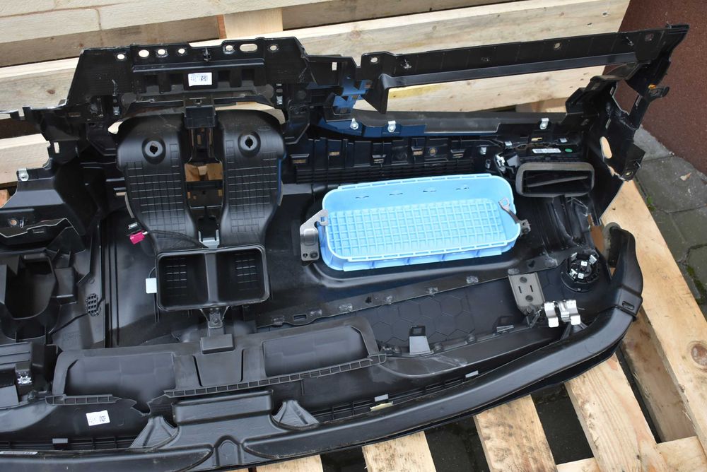 Ford Kuga MK3 2020- 1.5 TDCI Ecoblue konsola deska rozdzielcza