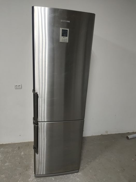 Холодильник Samsung 193  cm, з Європи, Nofrost