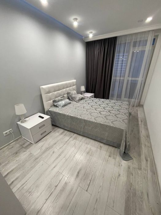 Є EcoFlow!ШИКАРНА 3-кім VIPновобуд(кухня-студія) О.ПЕТРИЩУКА(Суворова)