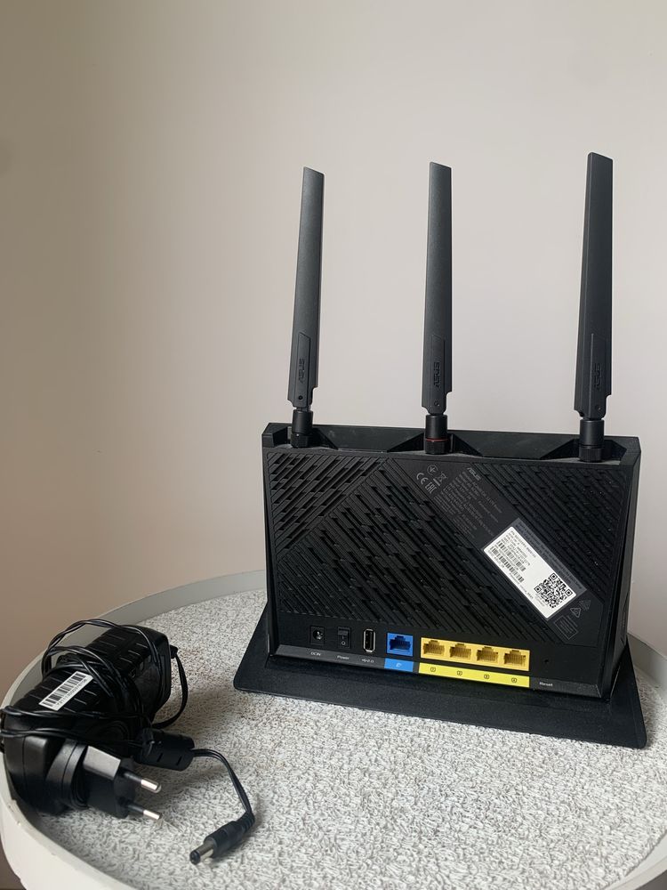 Router ASUS 4G-AC86U