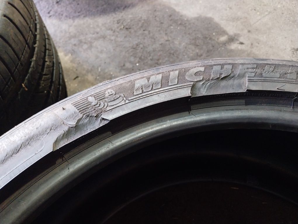 2x245/40ZR20 Michelin pilot sport all season