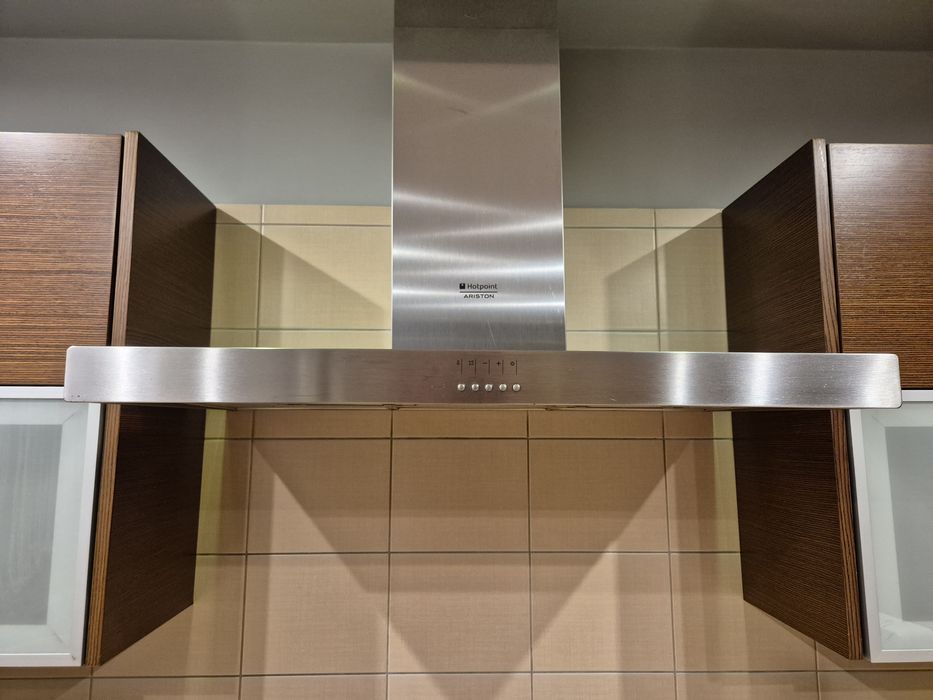 Okap Hotpoin Ariston