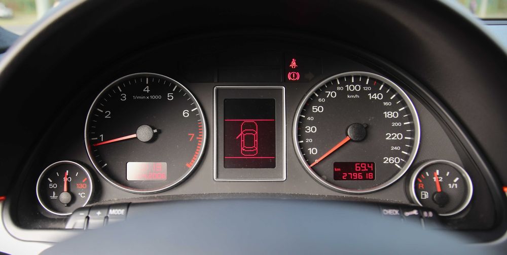 Продам Audi A4 2005