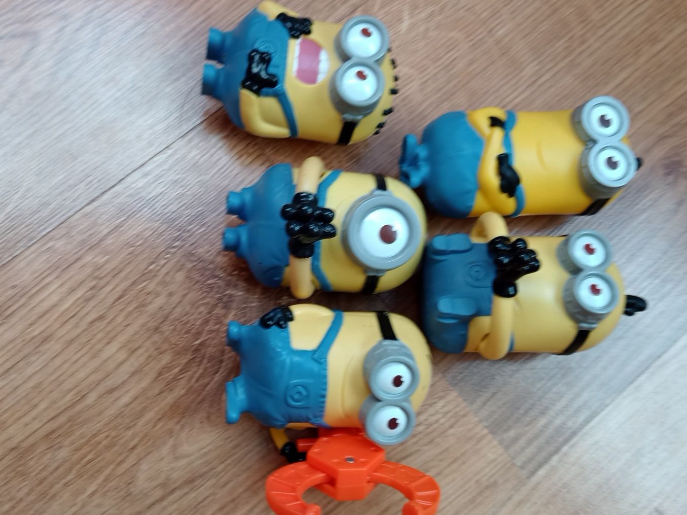 Minionki zabawki McDonald's figurki 6 szt