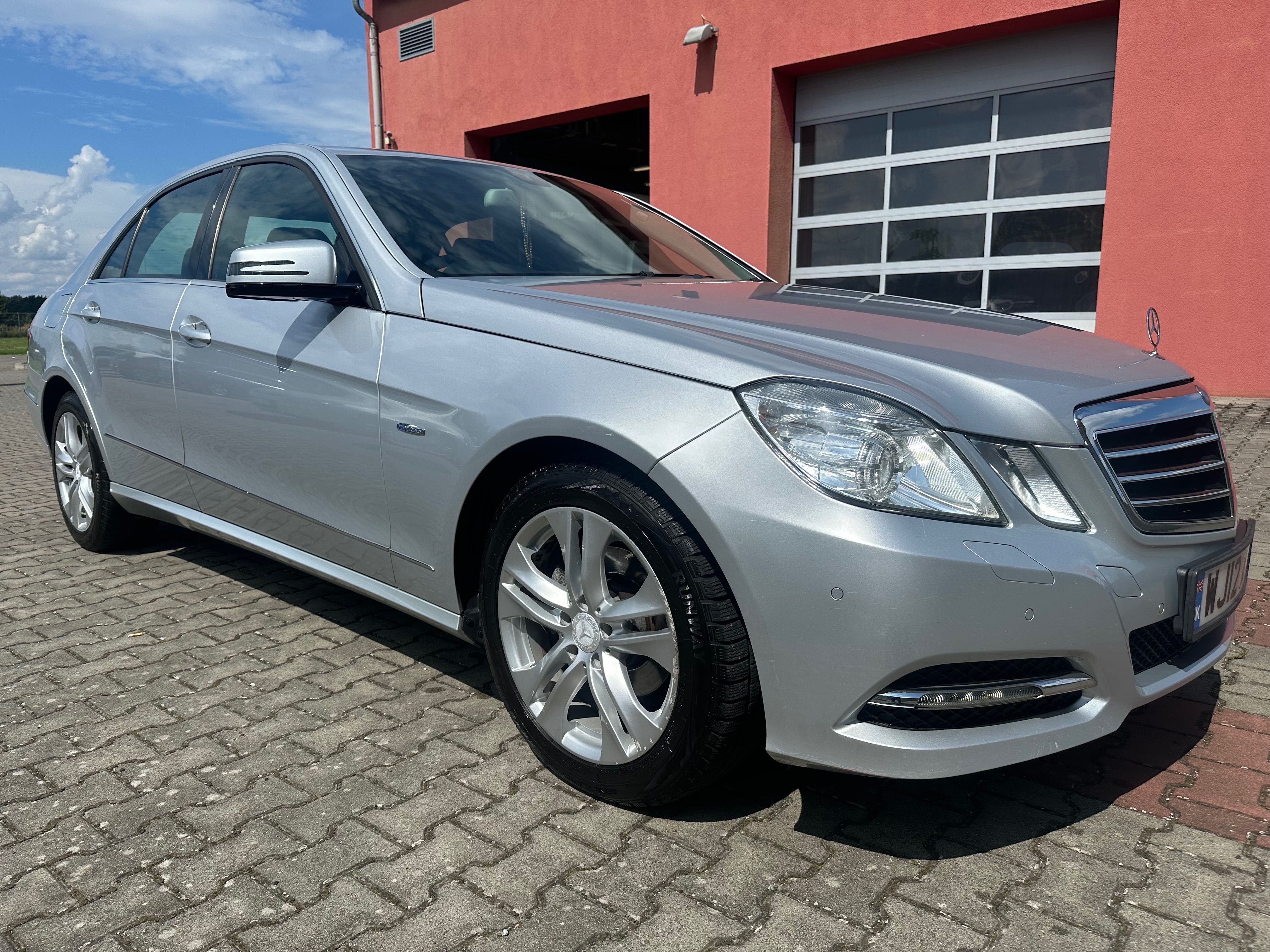 E 220 cdi anglik