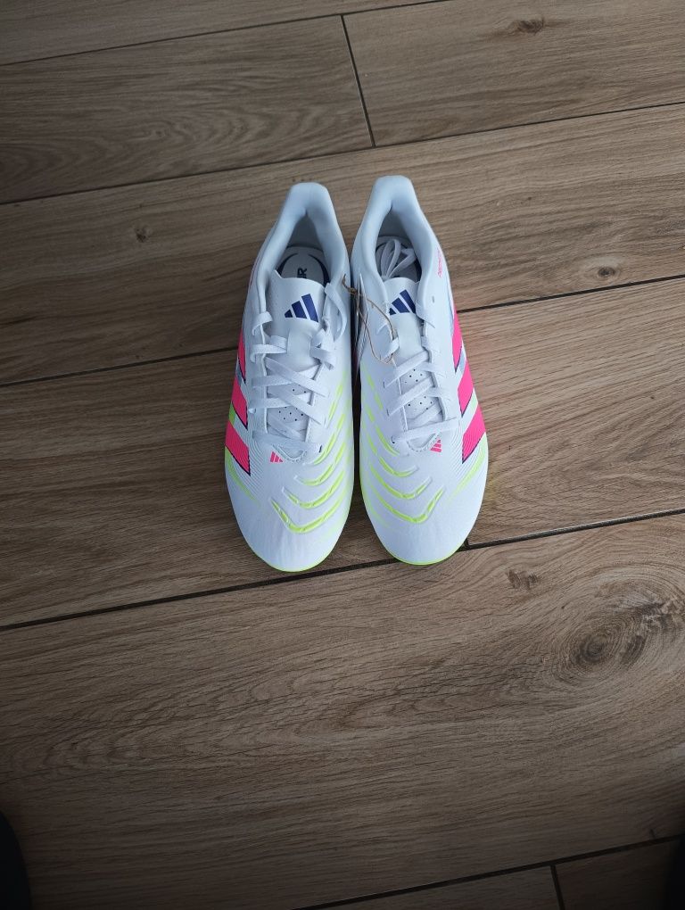 Korki adidas predator
