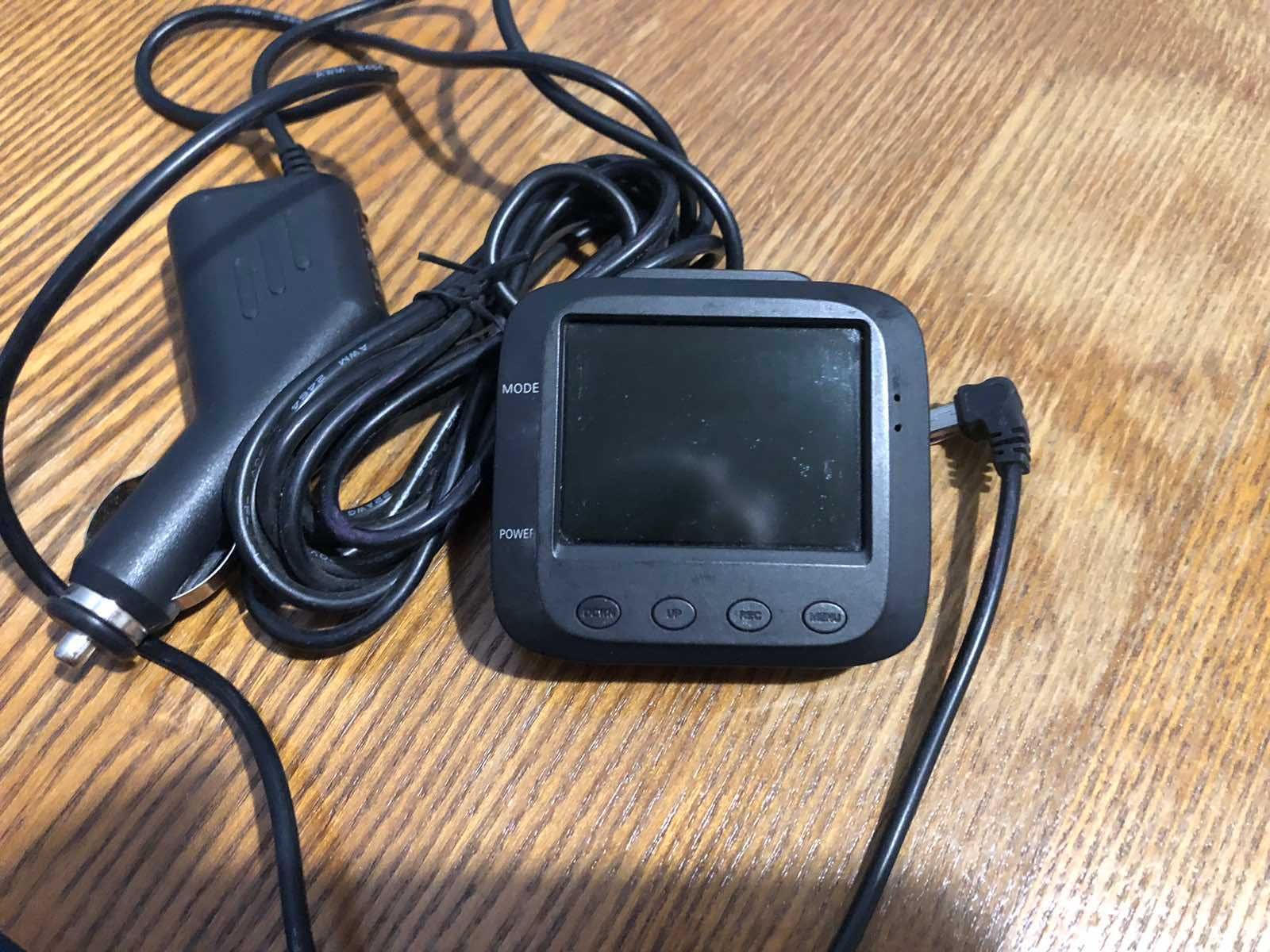 Відеореєстратор  Genius DVR-535
