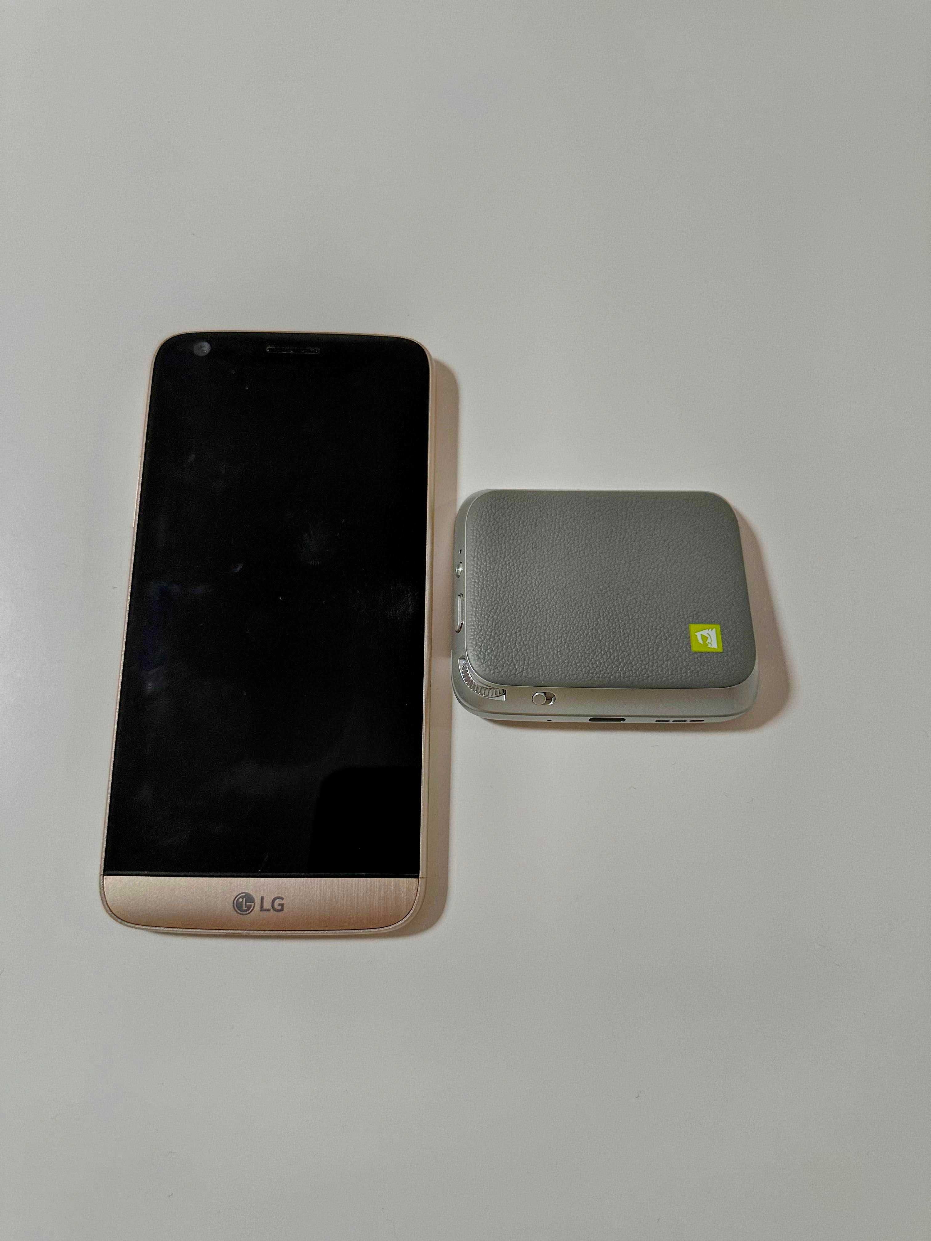 LG G5 com módulo camera