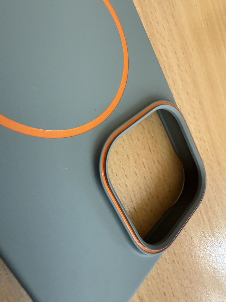 Etui (plecki) iPhone 14 Pro / Nowe/ z funkcją magsafe