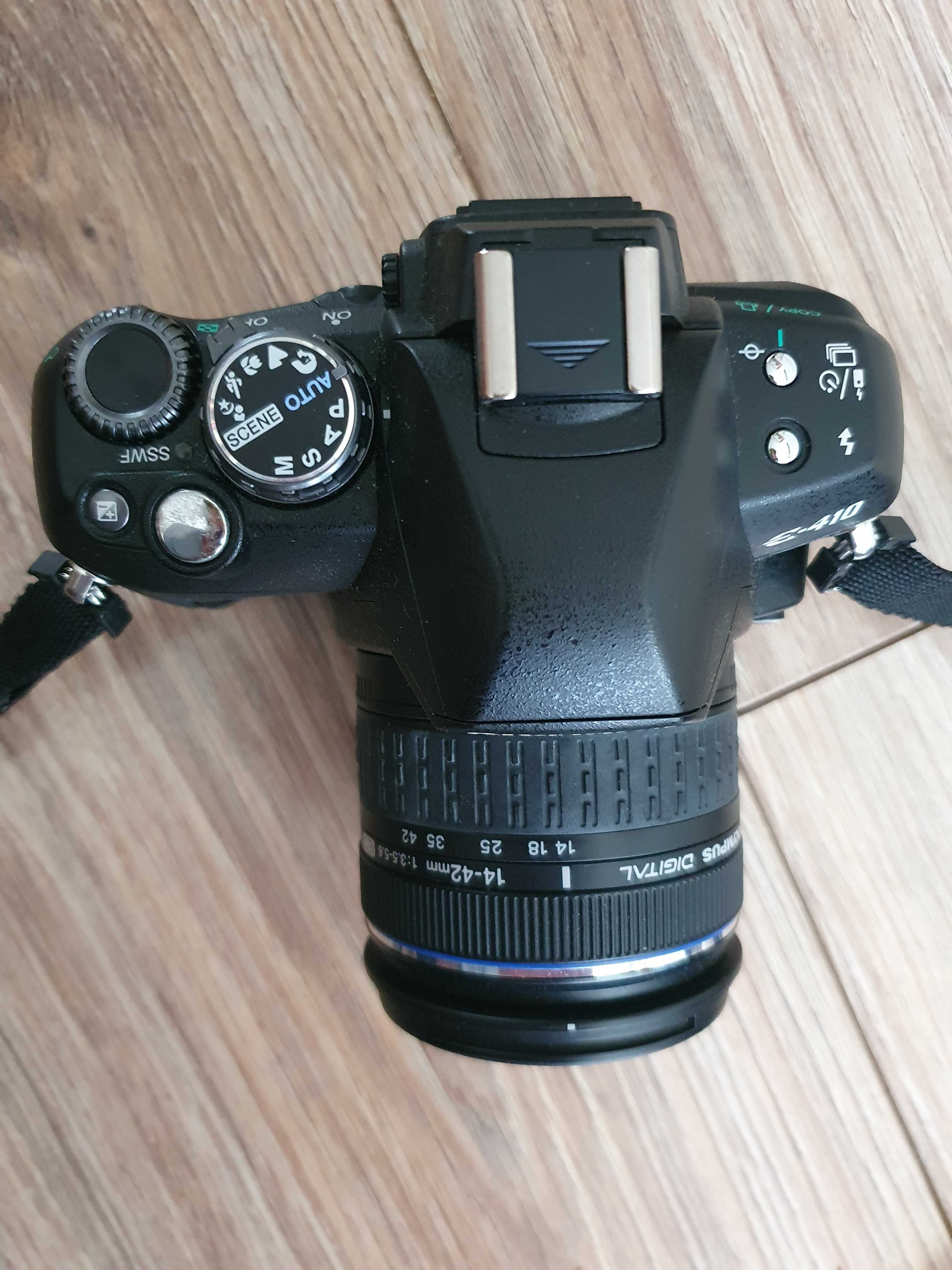 Olympus E-410 Lustrzanka i dwa obiektywy kit dSLR live view