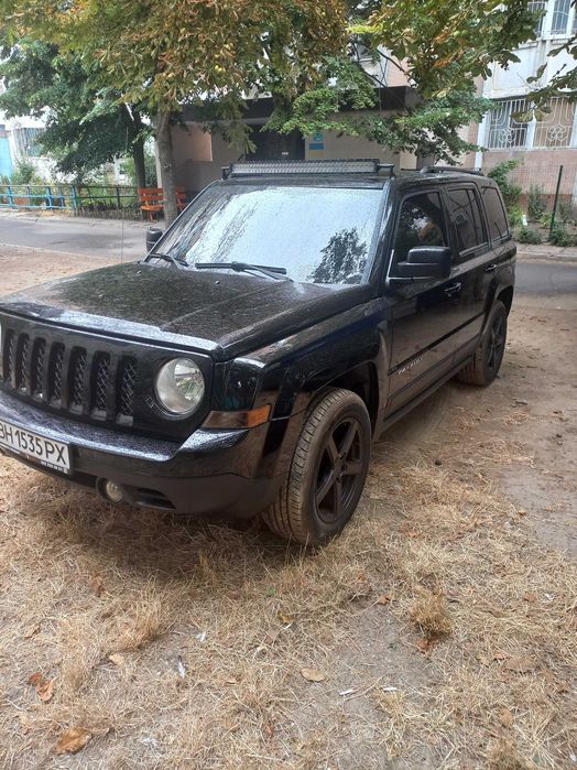 Джип патриот 2.4 бензин