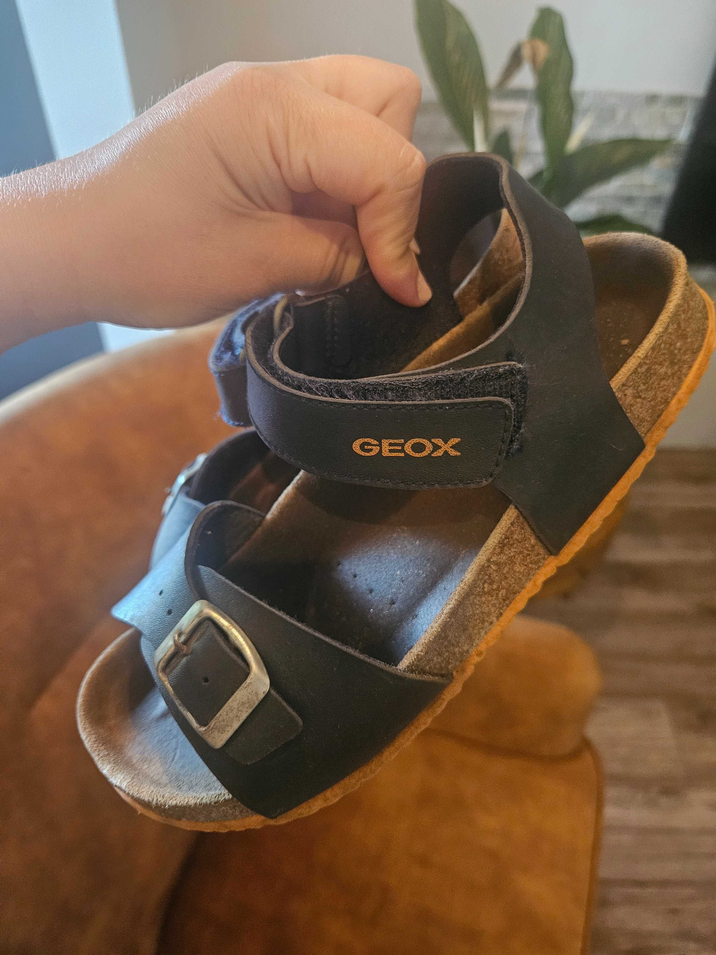 Sandalki geox 35 skóra