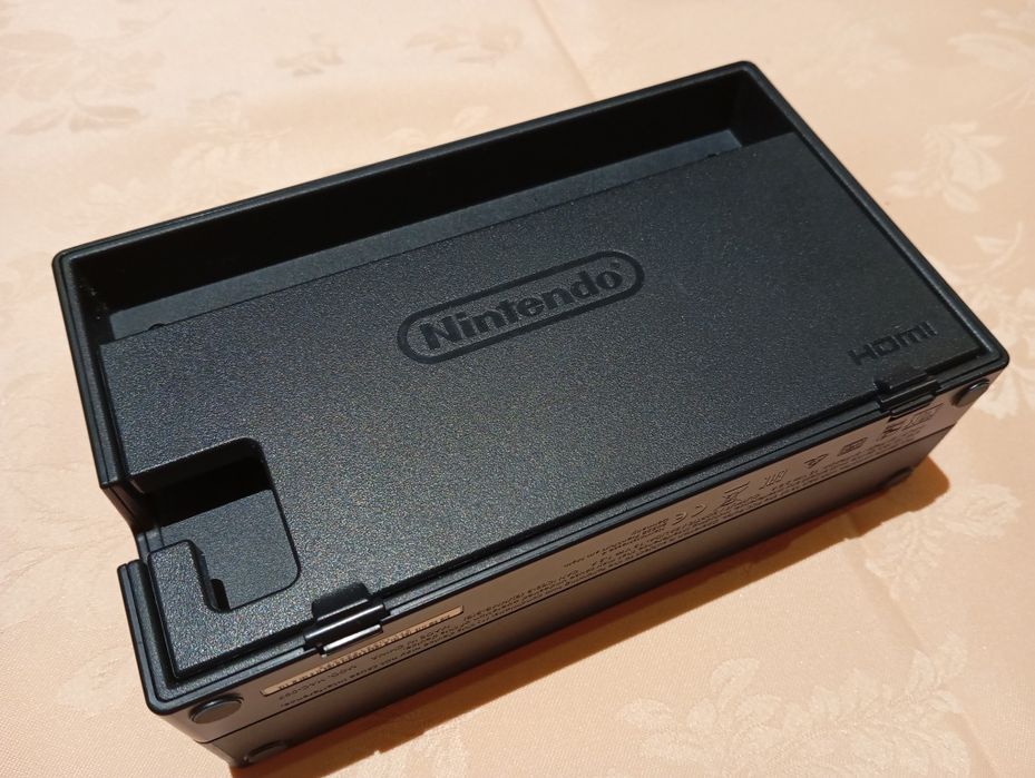 Consola Nintendo Switch + extras