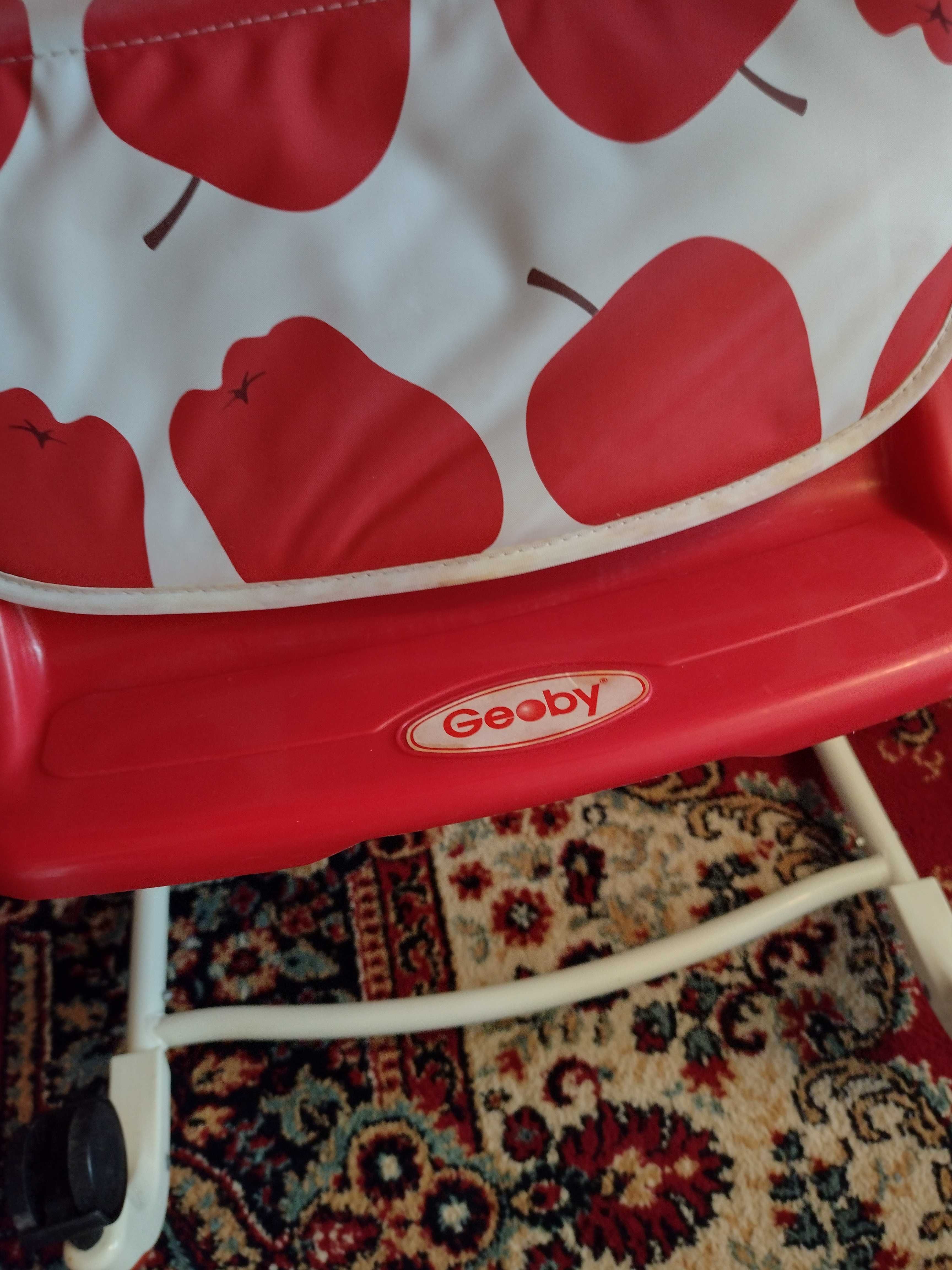 Продам стільчик для годування Geoby дитячій