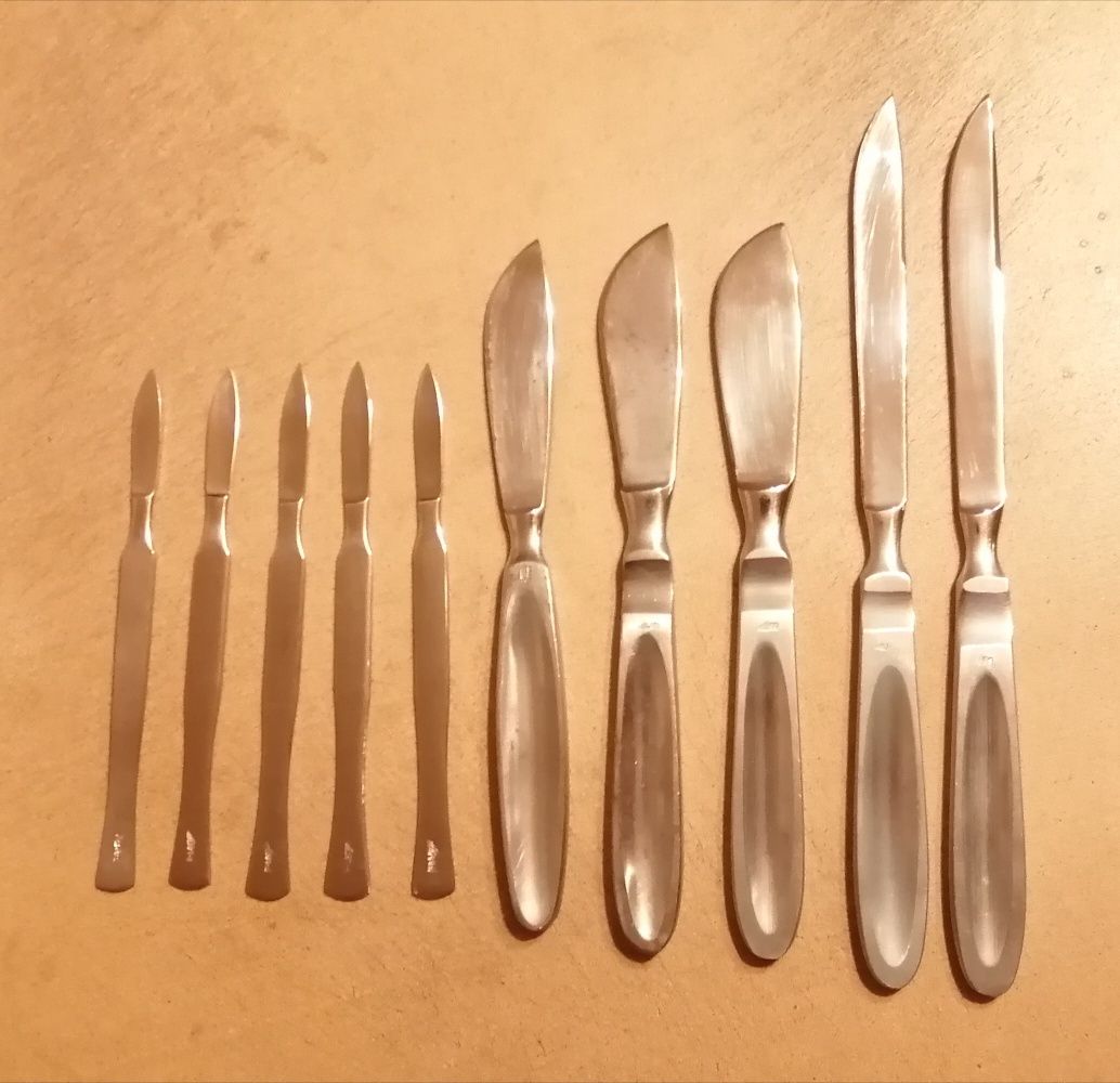 Разные вещи из СССР, советские ножи, скальпеля, катушки, примус ПТ-1