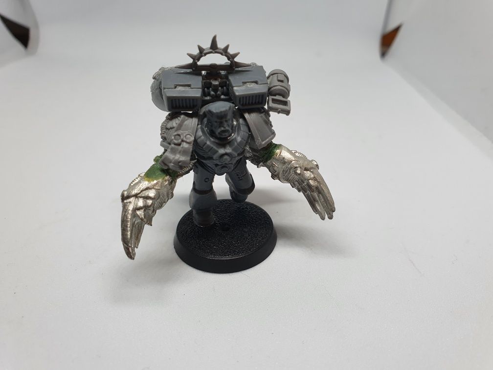 Captain with Jumppack SM Warhammer 40k